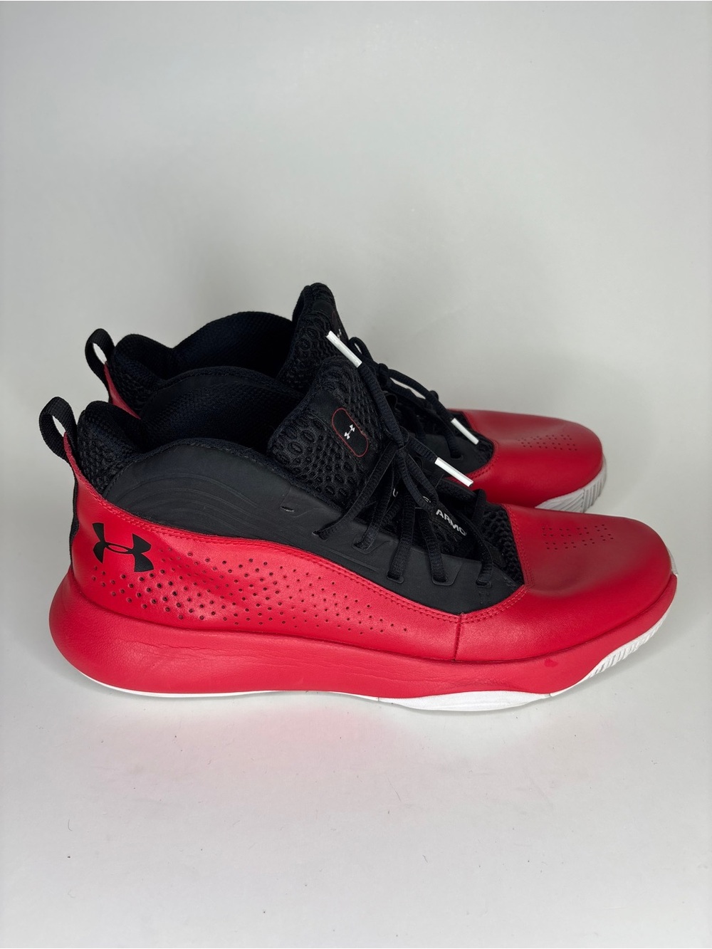Under Armour Shoes UA Lockdown 4 Black/ Red Men's Size 45 US 11 lace up Sneakers